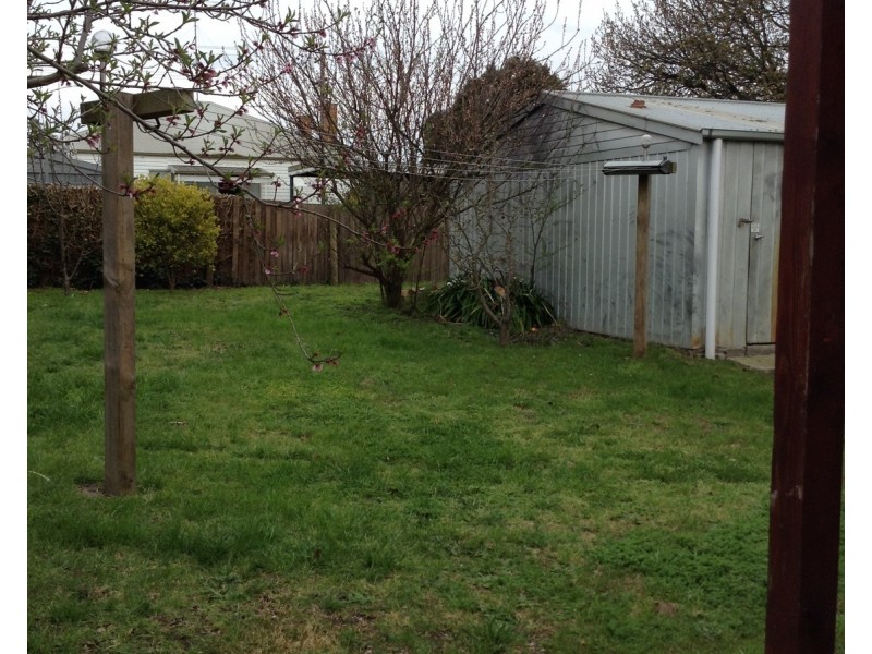 11 Joy Street, Morwell VIC 3840