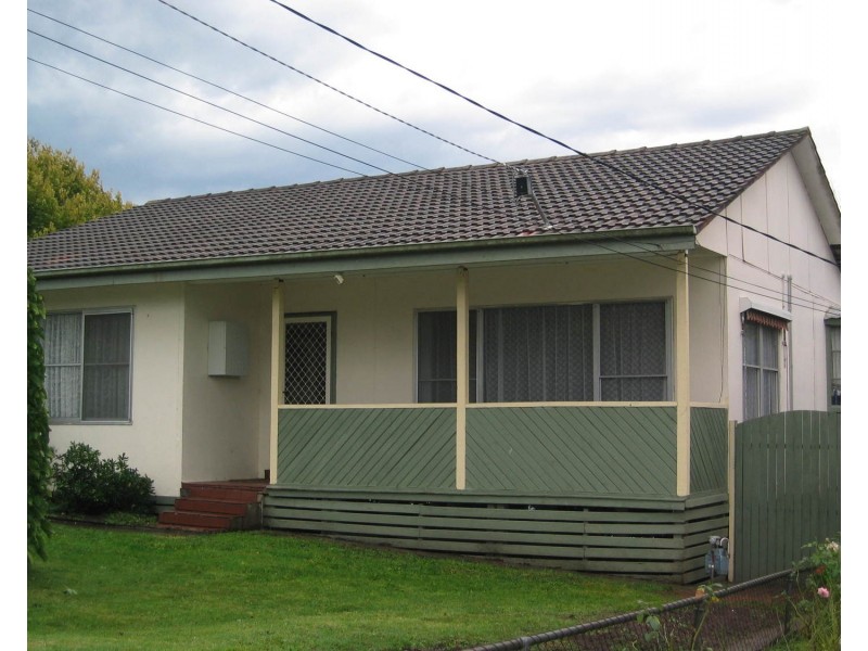 11 Porter Street, Morwell VIC 3840