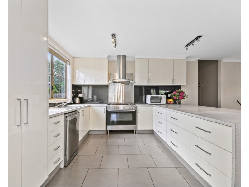 5 Beatrice Court, Morwell VIC 3840