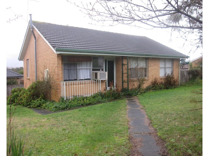 11 Townsend Street, Churchill VIC 3842