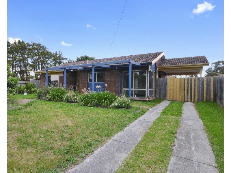 22 Symons Crescent, Morwell VIC 3840