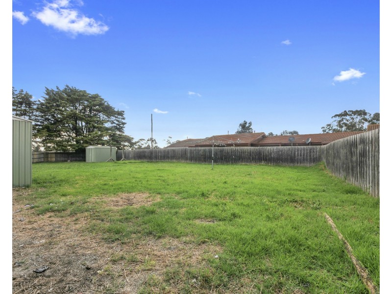 22 Symons Crescent, Morwell VIC 3840