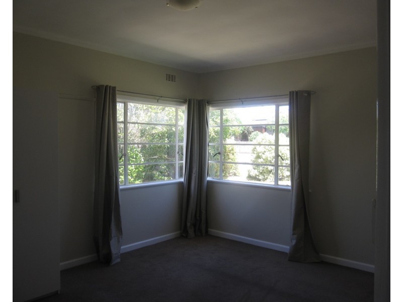 16 Madden Street, Morwell VIC 3840