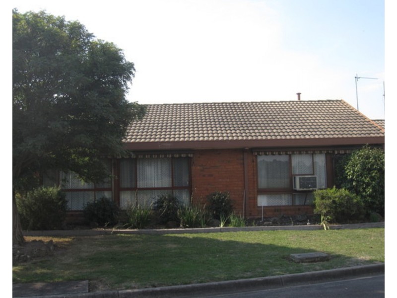 4 Bridgewater Drive, Morwell VIC 3840