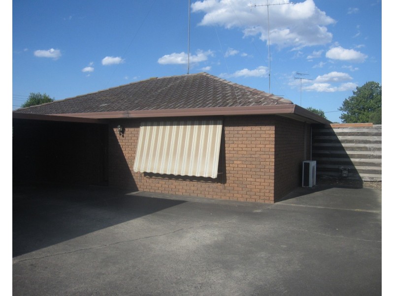 2/28 Bridle Road, Morwell VIC 3840
