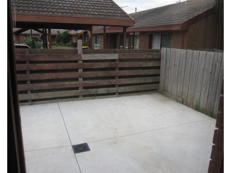 12 Strath Place, Morwell VIC 3840