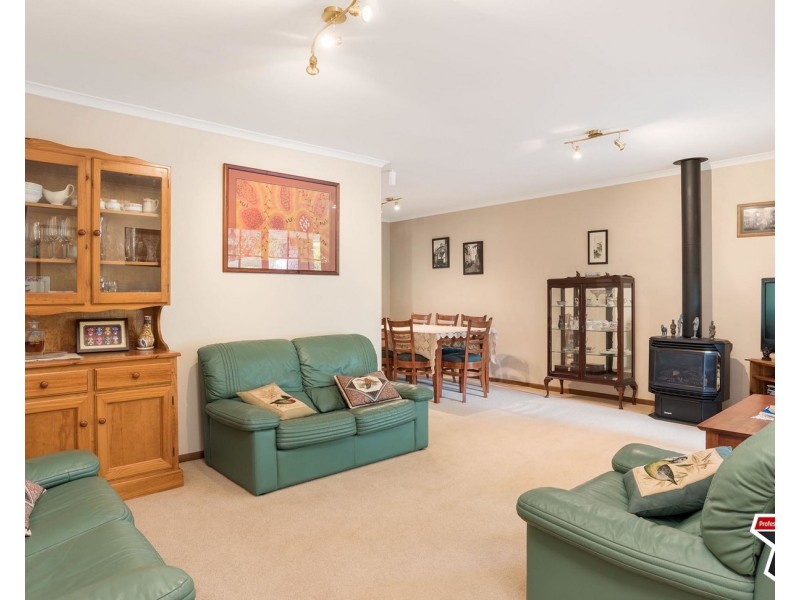 14 Kemp Avenue, Mount Evelyn VIC 3796