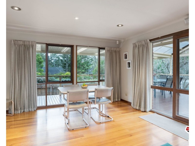 14 Kemp Avenue, Mount Evelyn VIC 3796