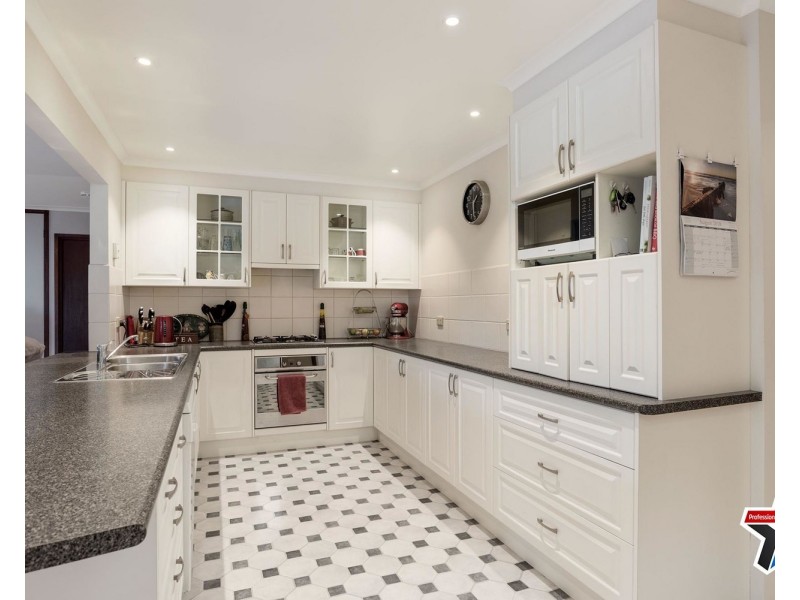 14 Kemp Avenue, Mount Evelyn VIC 3796