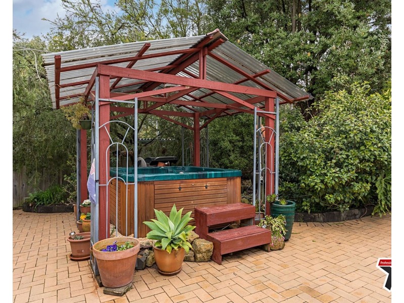 6 Harvey Street, Mount Evelyn VIC 3796