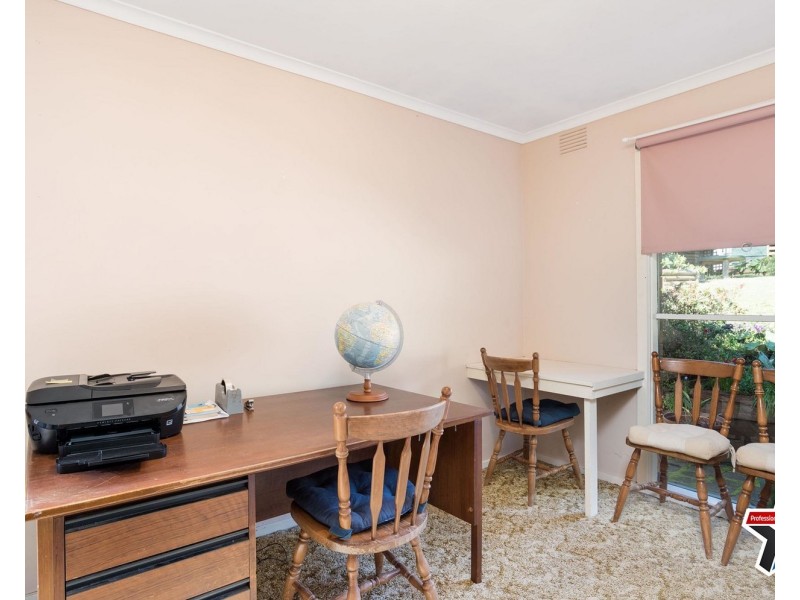 19 Elsie Street, Wandin North VIC 3139