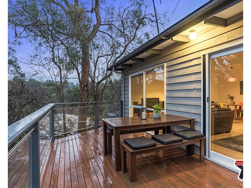 54 Russell Street, Mount Evelyn VIC 3796