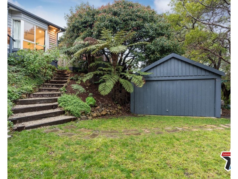 54 Russell Street, Mount Evelyn VIC 3796