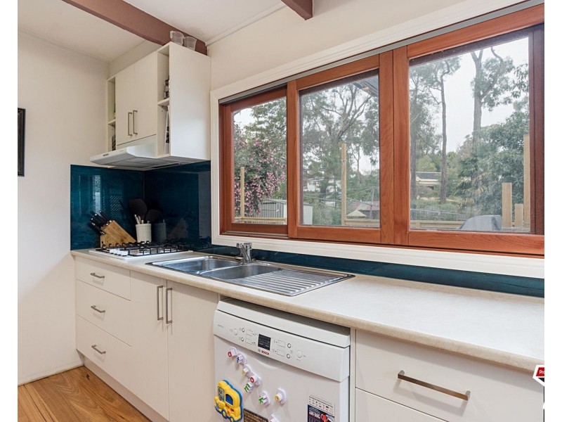 24 Kookaburra Lane, Mount Evelyn VIC 3796