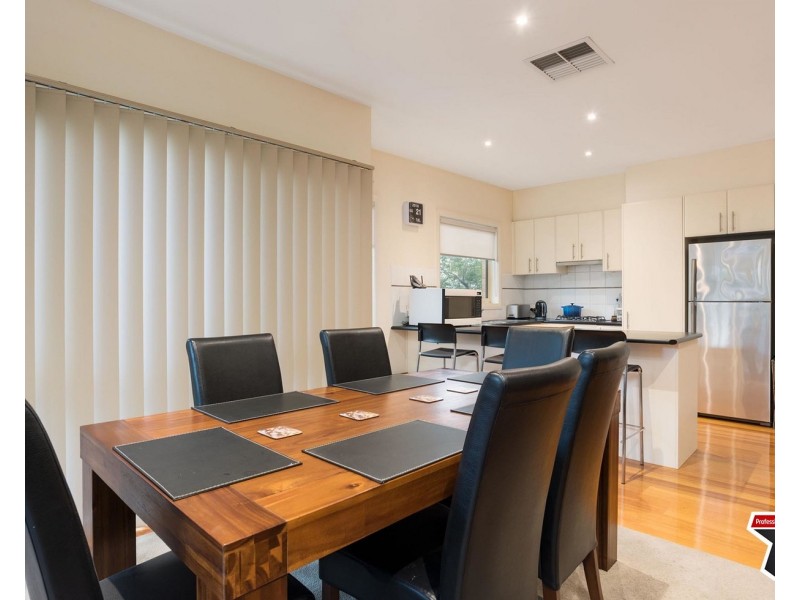 1/6 Humber Road, Croydon North VIC 3136