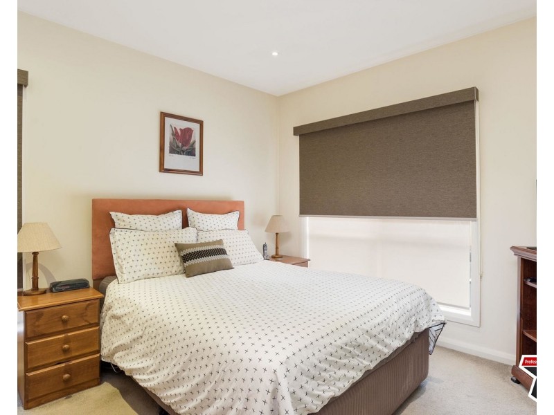 1/6 Humber Road, Croydon North VIC 3136
