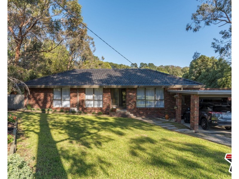 7 Gum Court, Montrose VIC 3765
