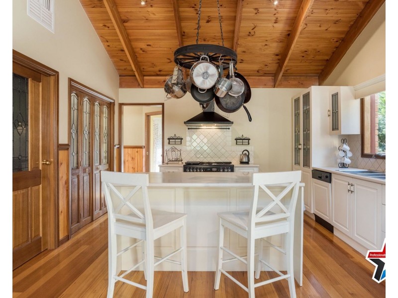 7 Pearl Court, Mount Evelyn VIC 3796