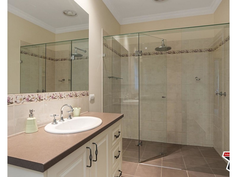 36 Queens Road, Silvan VIC 3795