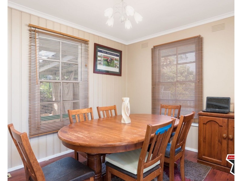 2 Williams Crescent, Woori Yallock VIC 3139