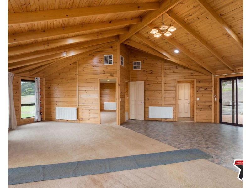 10 Shirley Lane, Healesville VIC 3777