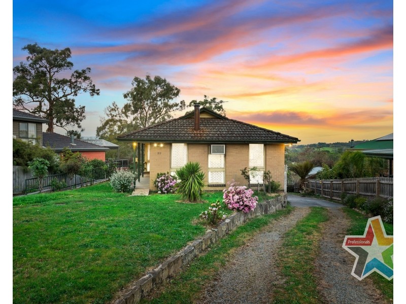 20 Russell Street, Mount Evelyn VIC 3796