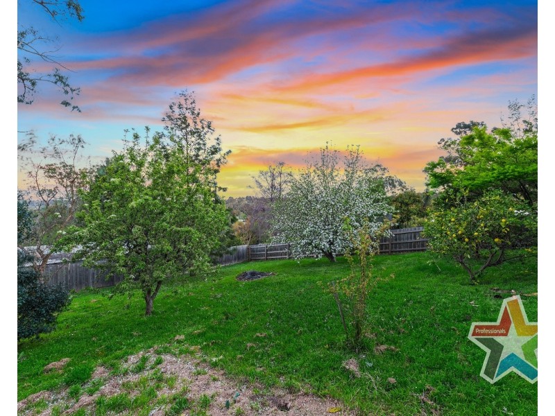 20 Russell Street, Mount Evelyn VIC 3796