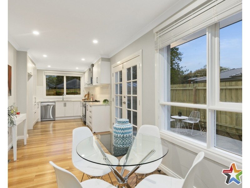 6 Geoffrey Drive, Kilsyth VIC 3137