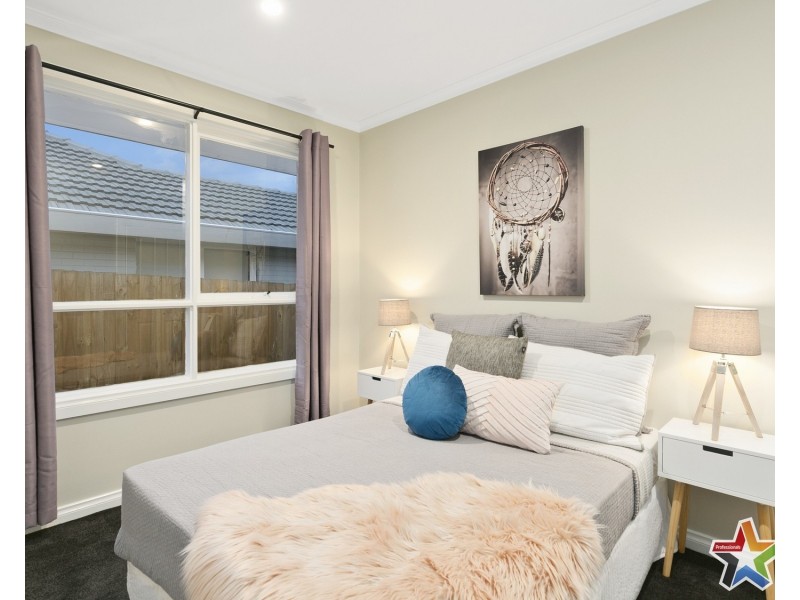 6 Geoffrey Drive, Kilsyth VIC 3137