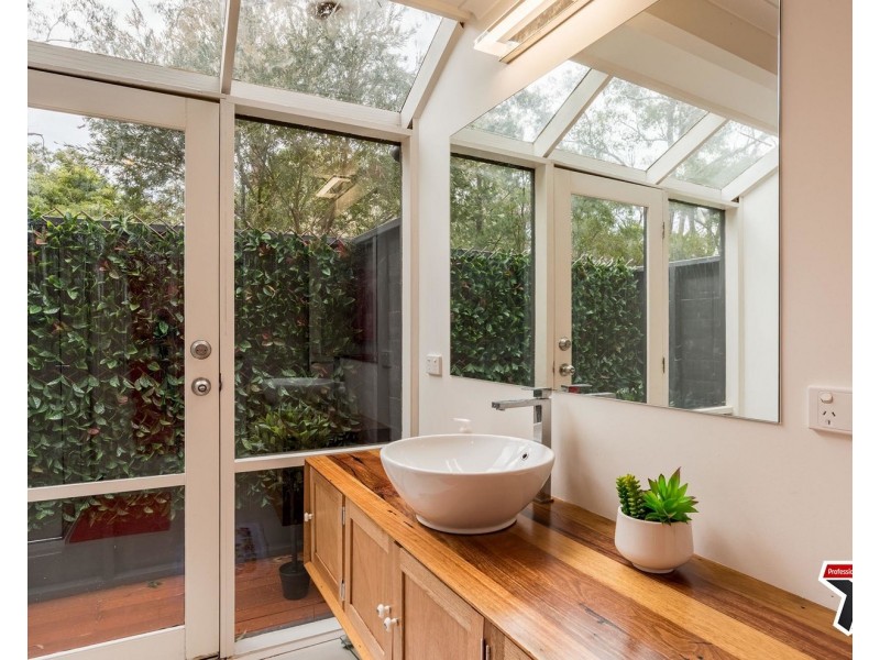 26-28 Oak Grove, Mount Evelyn VIC 3796