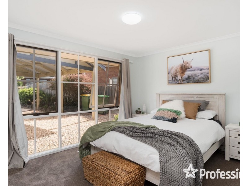 2 Mitarm Close, Mount Evelyn VIC 3796