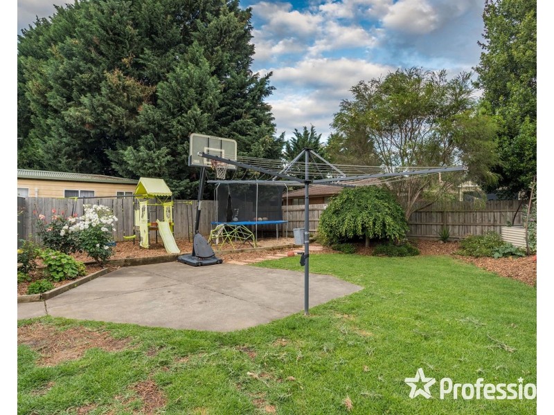 120 Carronvale Road, Mooroolbark VIC 3138