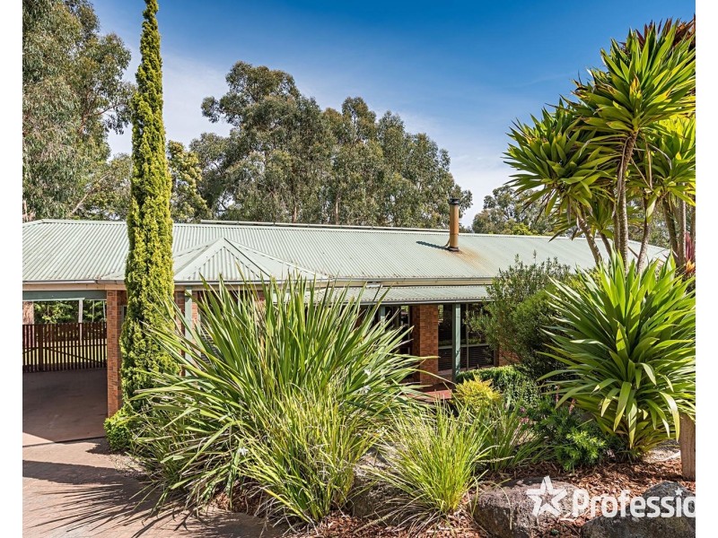 7 Seth Place, Mount Evelyn VIC 3796