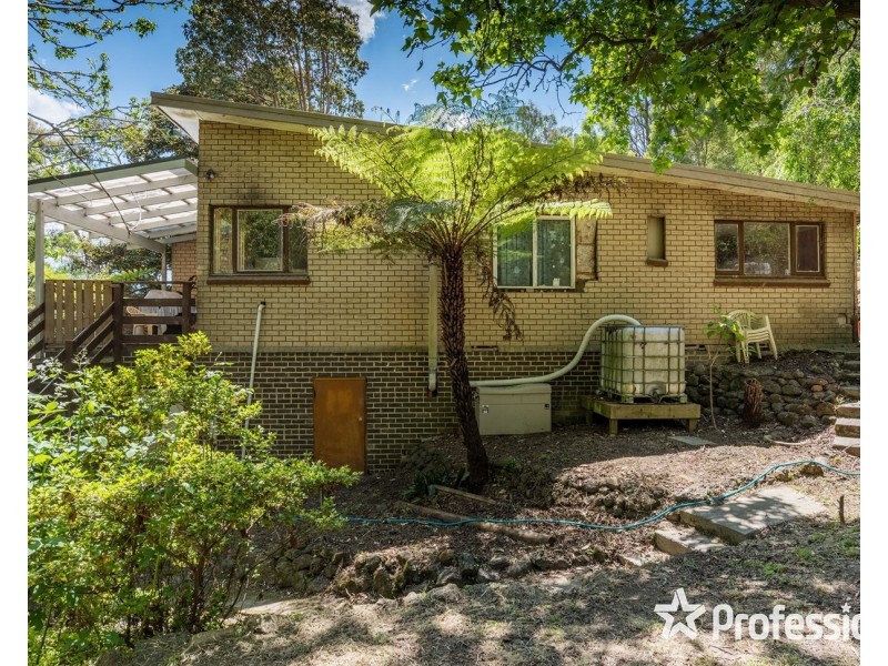 37 Inverness Road, Mount Evelyn VIC 3796