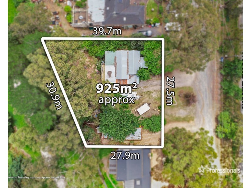 14 Monbulk Road, Mount Evelyn VIC 3796