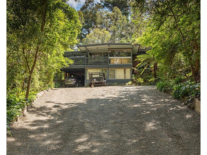 21 West Hill Drive, Mount Evelyn VIC 3796