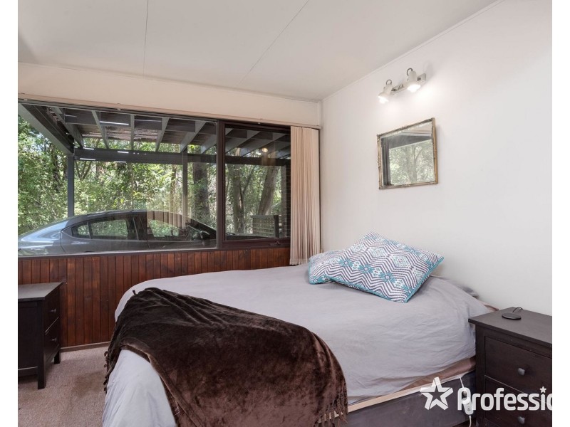 21 West Hill Drive, Mount Evelyn VIC 3796