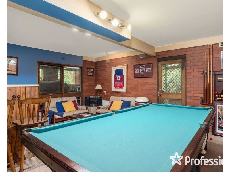 21 West Hill Drive, Mount Evelyn VIC 3796