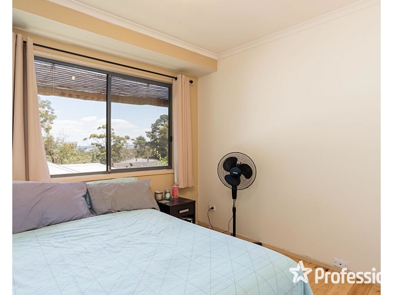 1 Commercial Road, Mount Evelyn VIC 3796