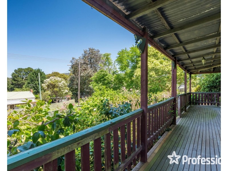 5 View Street, Mount Evelyn VIC 3796