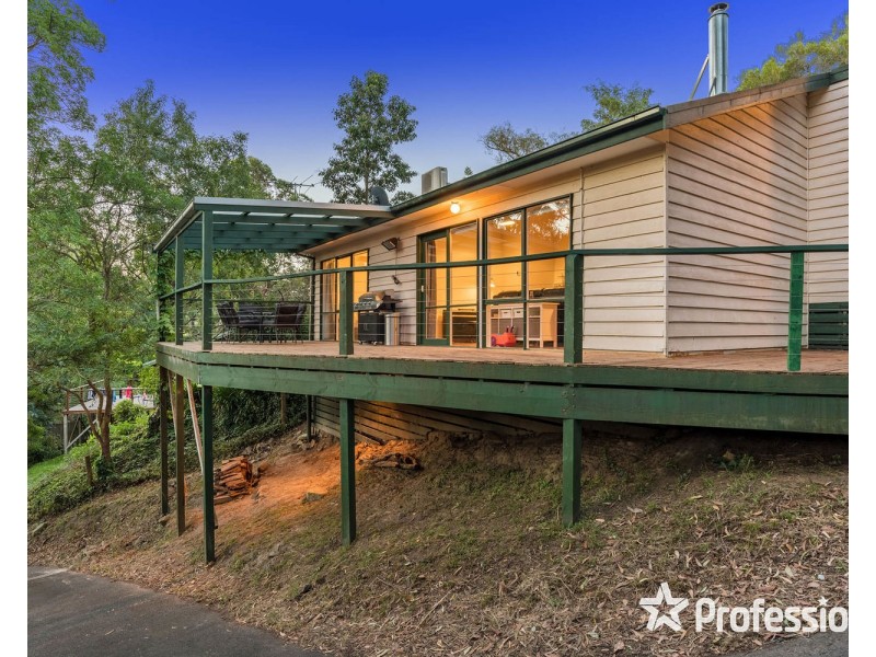56 Russell Street, Mount Evelyn VIC 3796