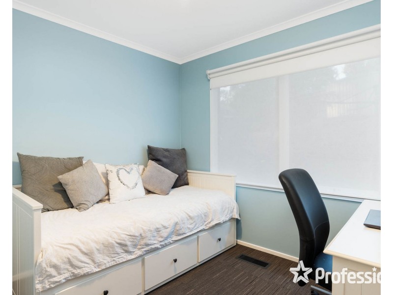 56 Russell Street, Mount Evelyn VIC 3796