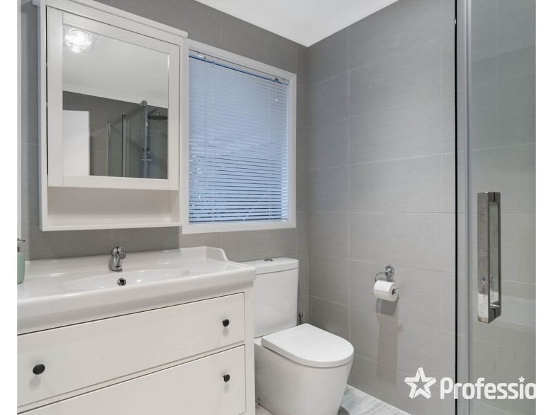 56 Russell Street, Mount Evelyn VIC 3796