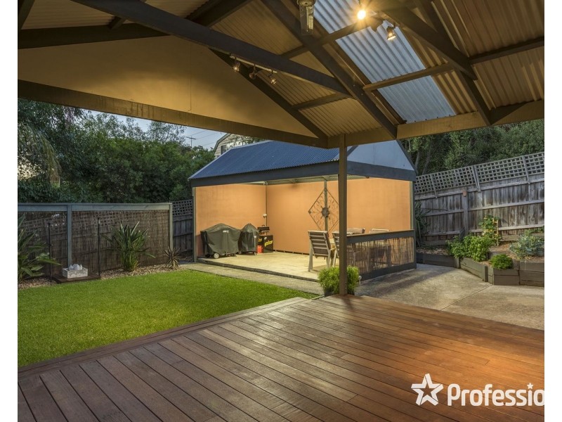 17 Rolaine Close, Lilydale VIC 3140