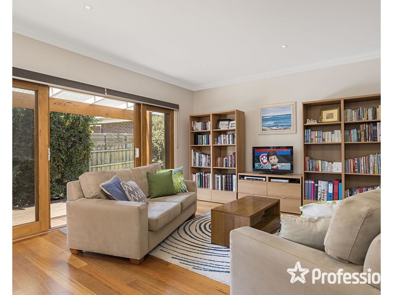 9 Oaks Street, Lilydale VIC 3140