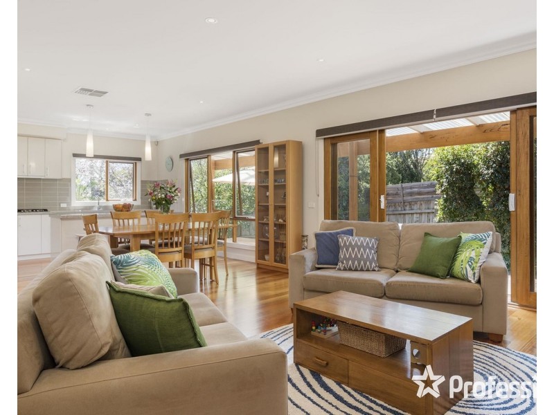 9 Oaks Street, Lilydale VIC 3140