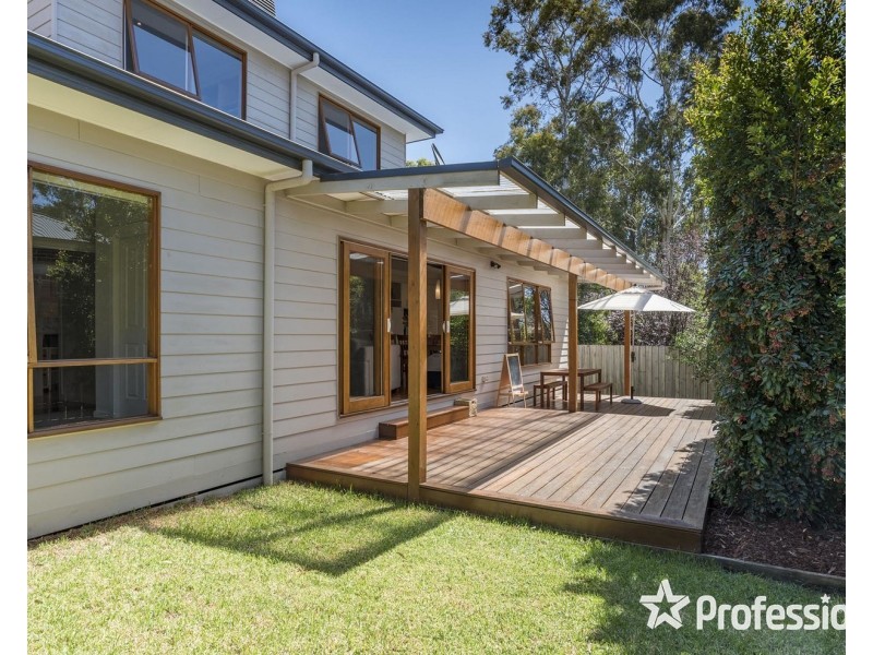 9 Oaks Street, Lilydale VIC 3140