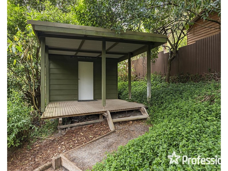 17 Olive Grove, Lilydale VIC 3140