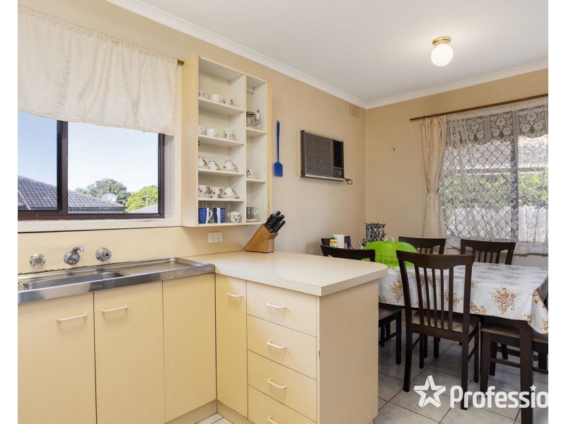 40 Ross Pincott Drive, Mooroolbark VIC 3138
