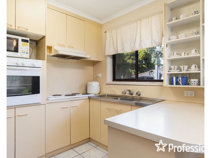 40 Ross Pincott Drive, Mooroolbark VIC 3138